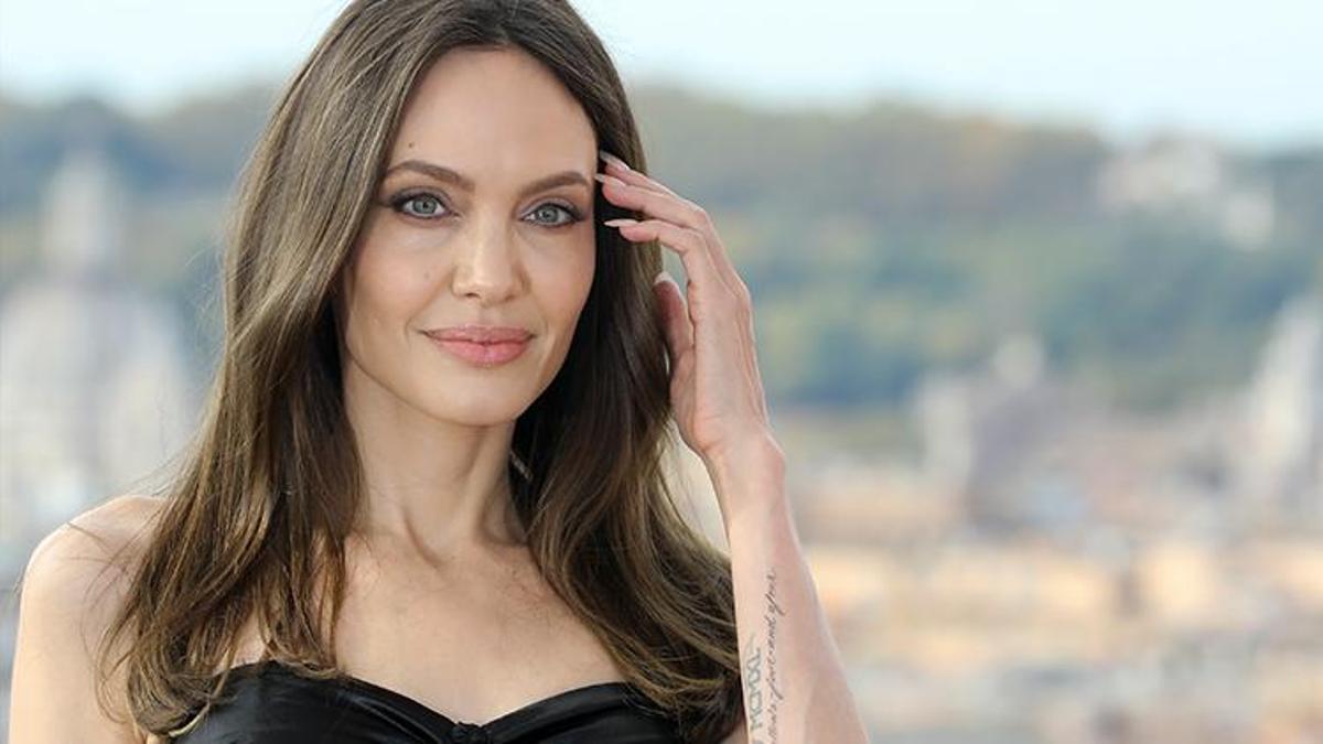 Angelina Jolie'den depremzedelere destek çağrısı!