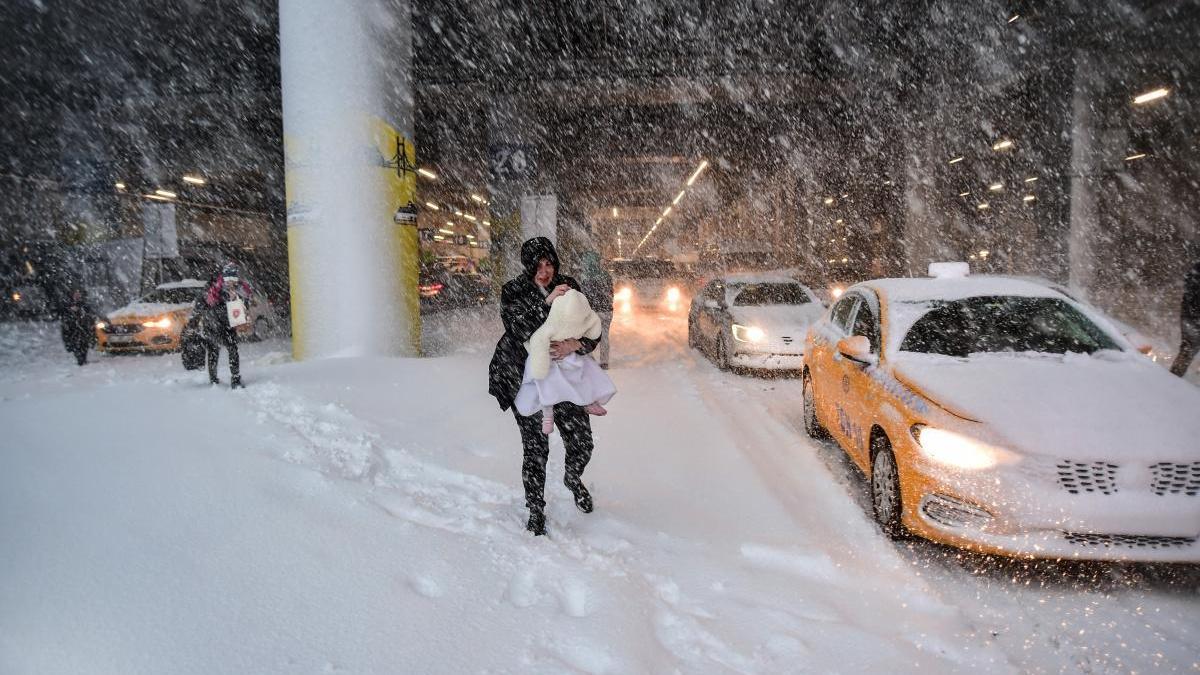 Artvin'de eğitime kar engeli