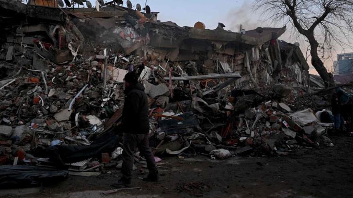Deprem sinyalleri artıyor! Ege ve Marmara Bölgesi için açıklama