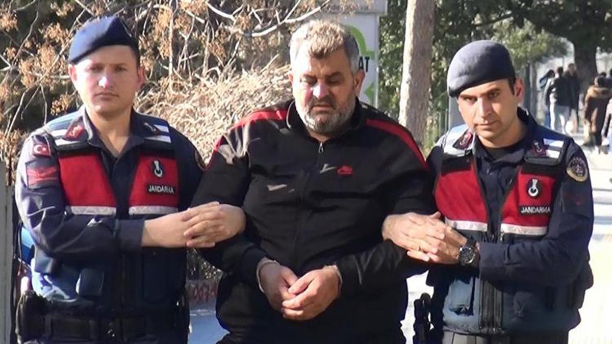 Hatay’da yıkılan Kule Apartmanı'nın müteahhidi Ömer Cihan tutuklandı