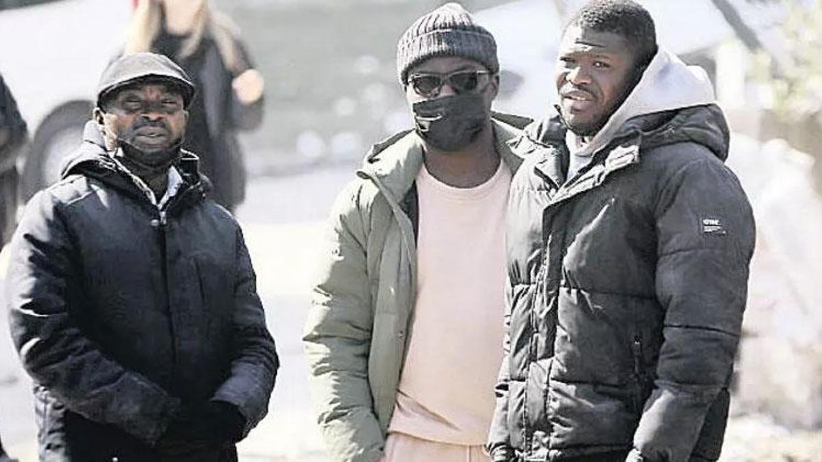 Atsu'nun ailesi ve yakın arkadaşları Hatay'a geldi