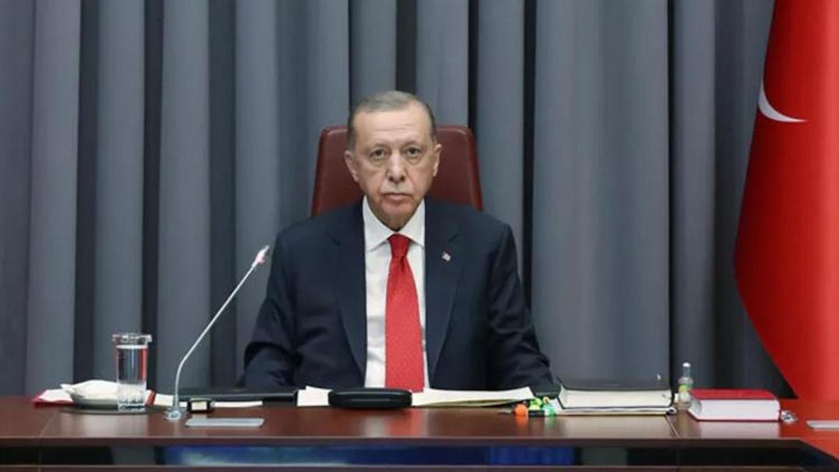 Cumhurbaşkanı Erdoğan başkanlığındaki Kabine toplantısı başladı