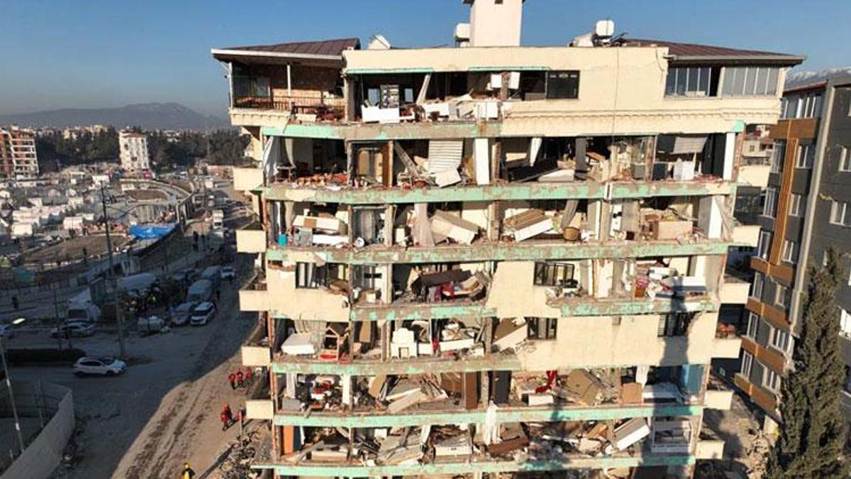 Türkiye'yi vuran deprem 100 yıldır Avrupa'da görülen en büyük doğal afet