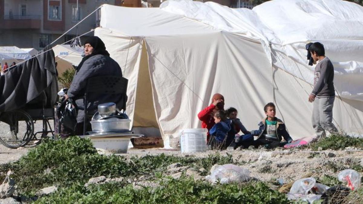 Deprem bölgesindeki kamu çalışanlarına idari izin kararı