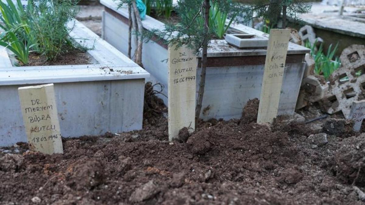 Doktor aileden geriye bu fotoğraf kaldı! Acı tesadüf
