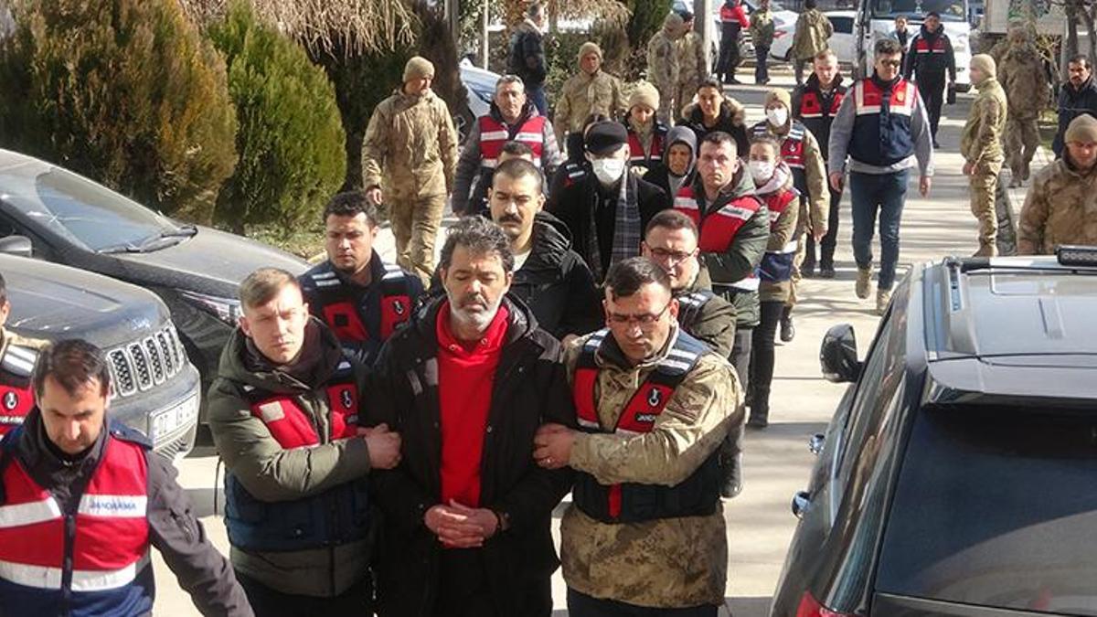 Onlarca kişiye mezar olan otelin sahibi ve yöneticileri adliyeye sevk edildi