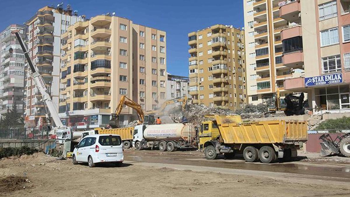 Kira komisyonu alınmıyor! Emlakçılar depremzedeler için harekete geçti