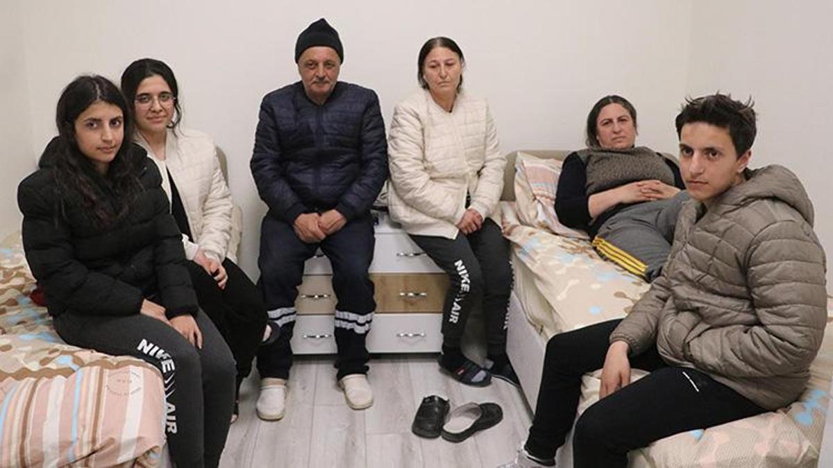 Tırnaklarıyla kazıdıkları delikten sağ çıktılar! '4 saat sonra başardık'