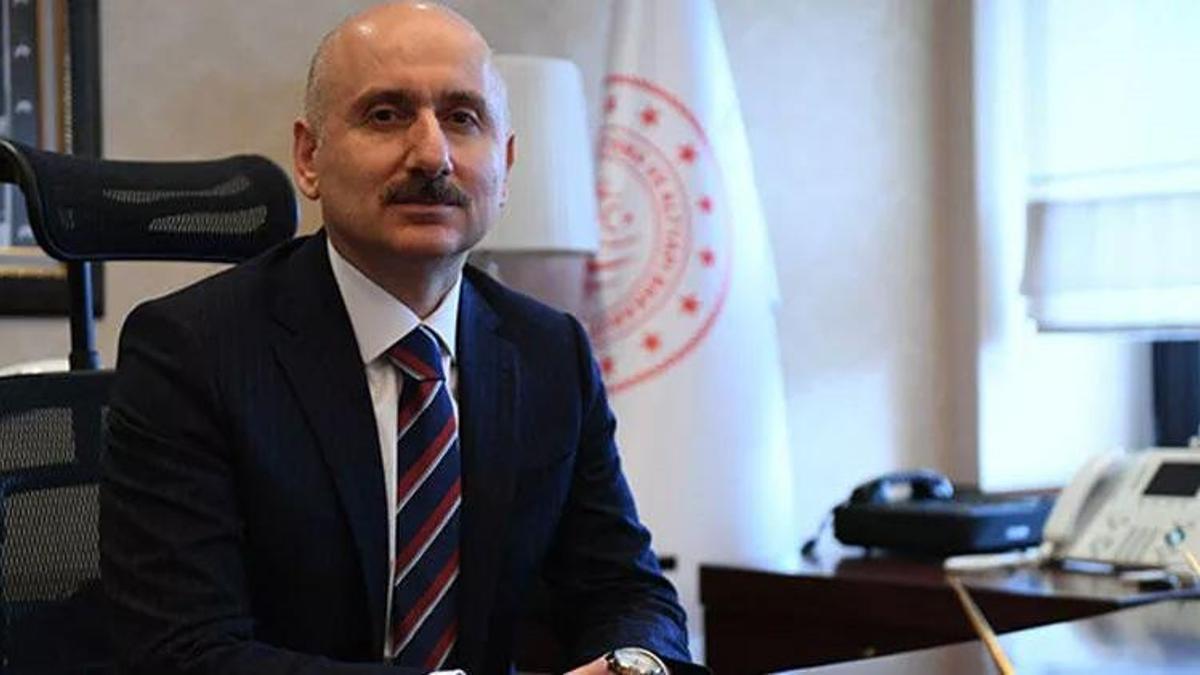 Bakan Karaismailoğlu: Kalıcı konutların temelleri önümüzdeki günlerde atılacak