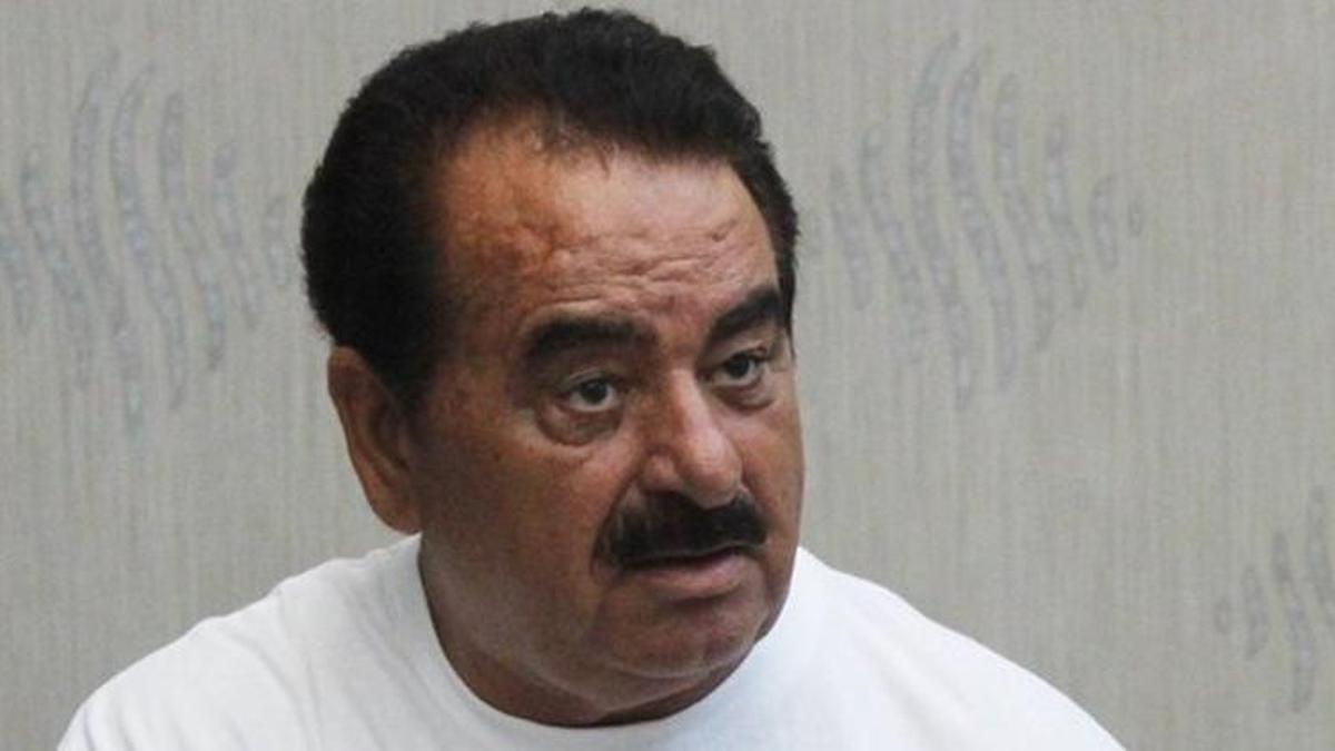 İbrahim Tatlıses, Bodrum'da 5 dairesini depremzedelere açtı