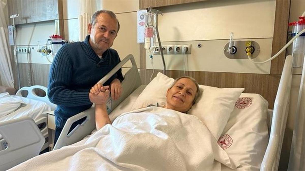 Enkaz altında 3 gün! ' El ele tutuşup bekledik'