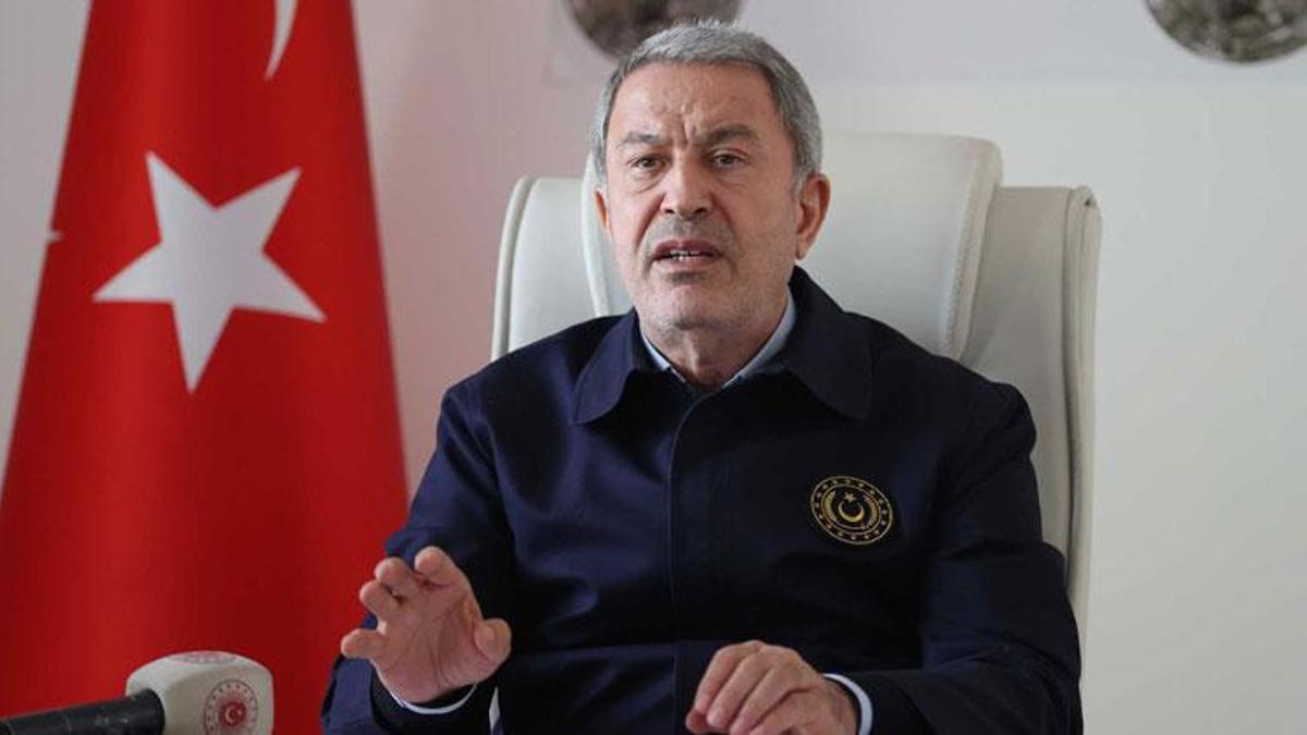 Bakan Akar: 100 silah arkadaşımızı kaybettik