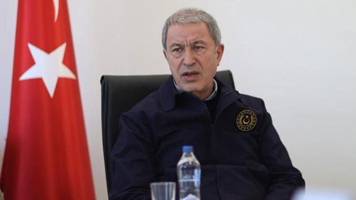 Bakan Akar: 1 Ocak'tan itibaren 261 terörist etkisiz hale getirildi
