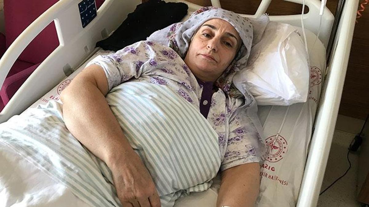 33 saat sonran enkazdan çıkartılan Gülmez yaşadıklarını anlattı