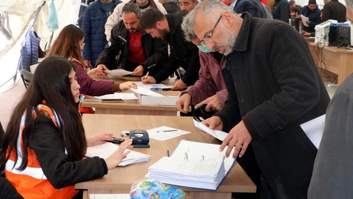 Depremde zarar gören araçların hasar tespit kayıtları başladı