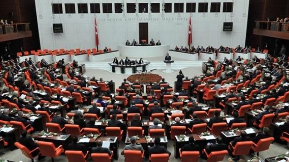 Meclis'te kabul edildi! Deprem araştırma komisyonu kuruluyor