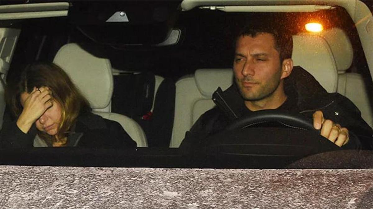 Hande Erçel'in ablası Gamze Erçel görüntü vermek istemedi
