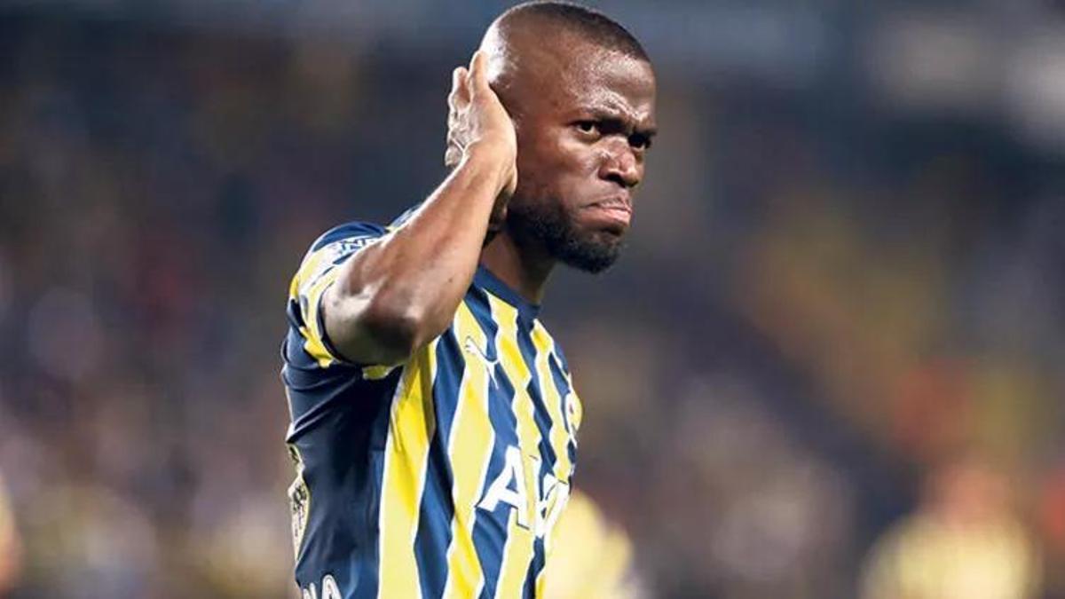 Aykut Kocaman, Alex de Souza, Diagne... Valencia hepsini silecek