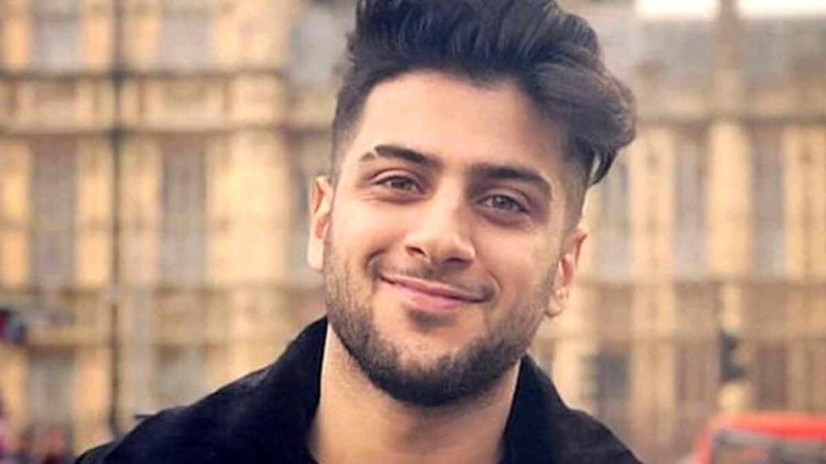 Reynmen ve sevgilisinden romantik paylaşım!