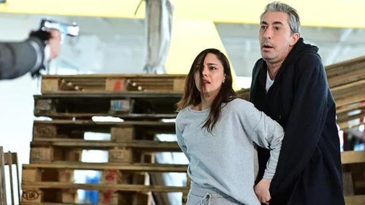 Zeynep gerçekleri öğreniyor! O Kız 24. final bölümünde neler oldu?