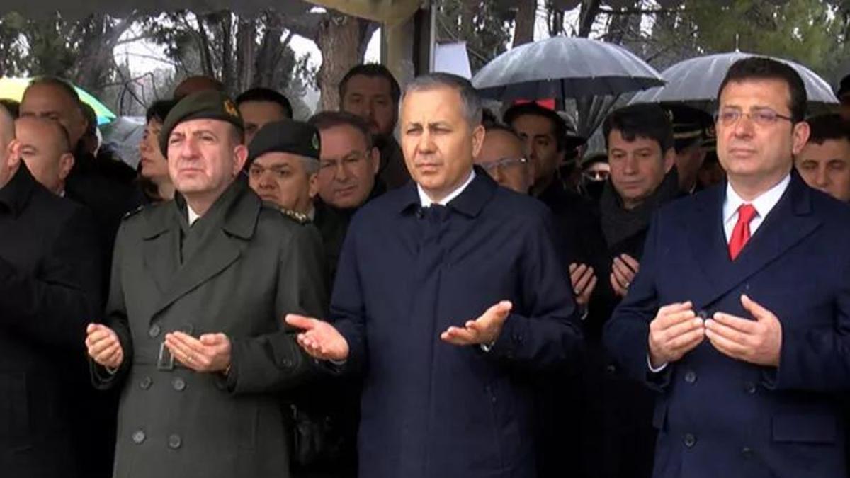 Çanakkale Şehitleri Edirnekapı Şehitliği'nde anıldı