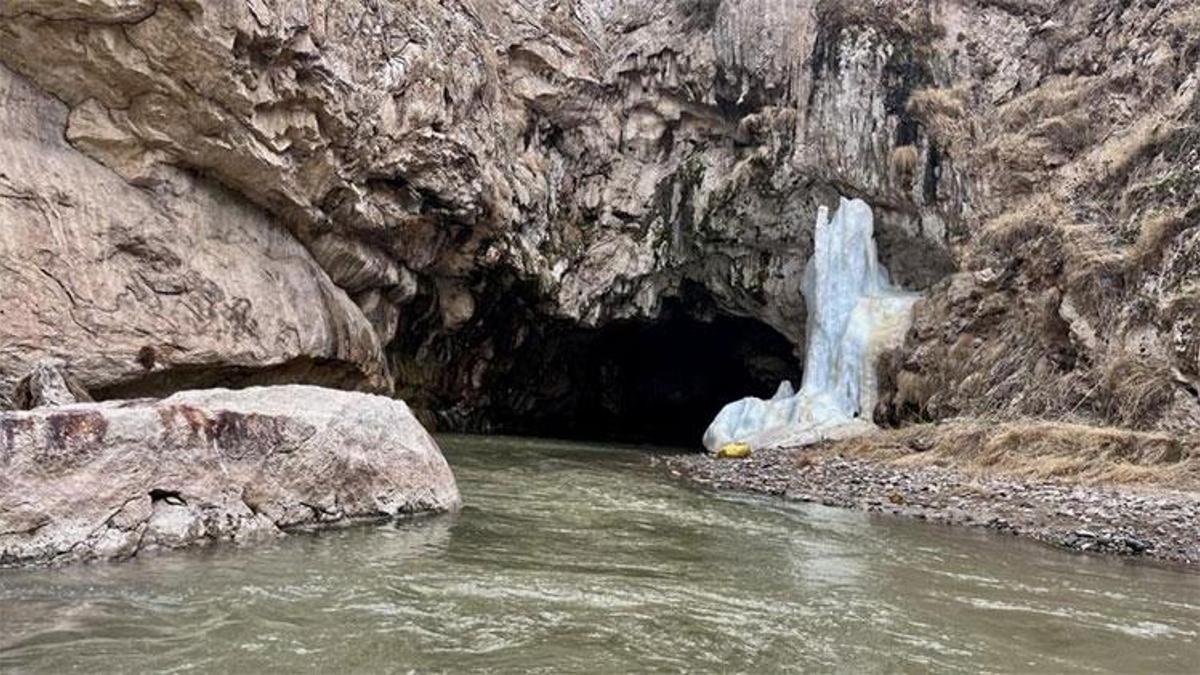Doğal Kudret Köprüsü manzarasıyla hayran bırakıyor