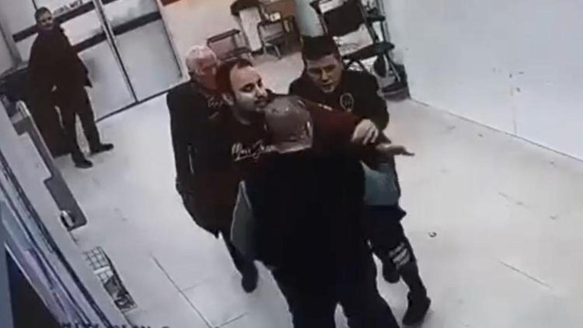 Pendik'te hastanenin güvenlik görevlisine 'kırmızı alan' saldırısı