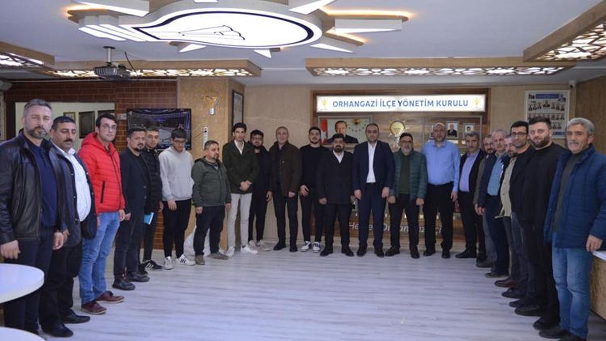Yeniden Refah Partisi’nden istifa eden 120 kişi AK Parti’ye geçti