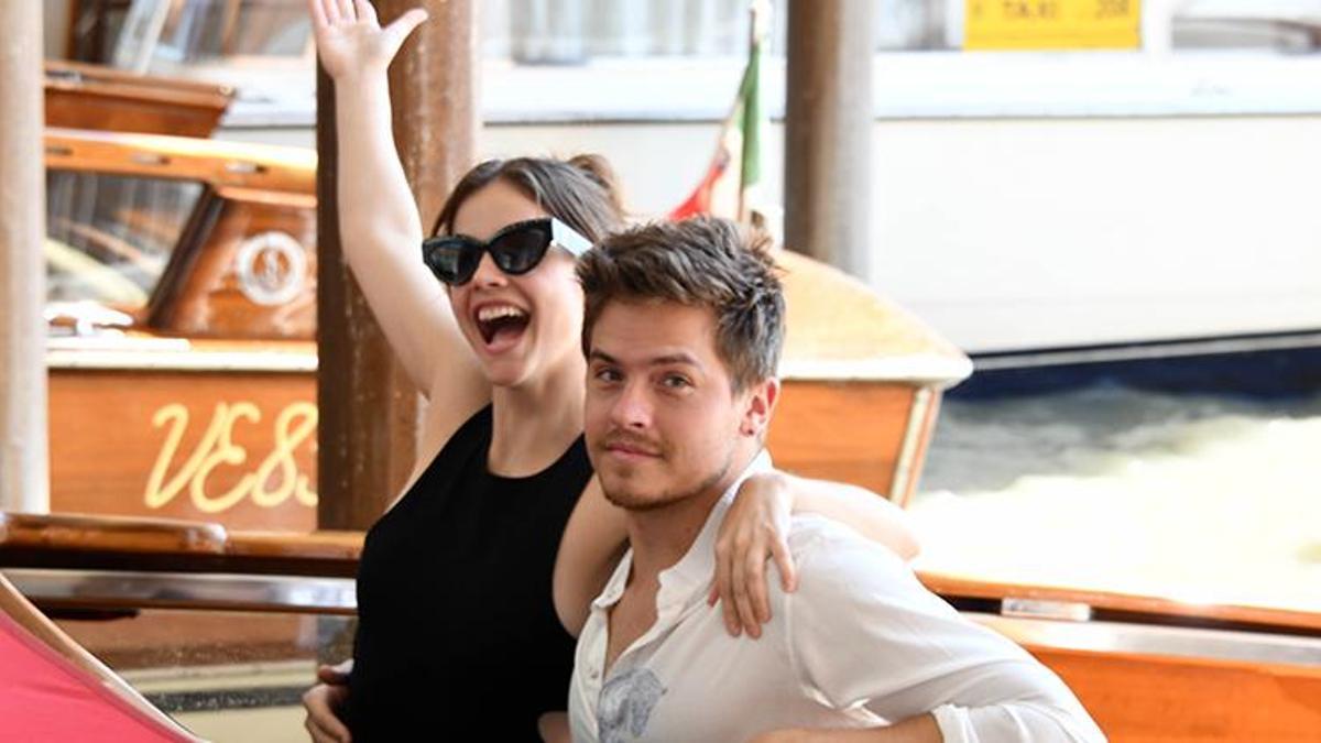 Barbara Palvin ve Dylan Sprouse evlilik yolunda ilk adımı attı!