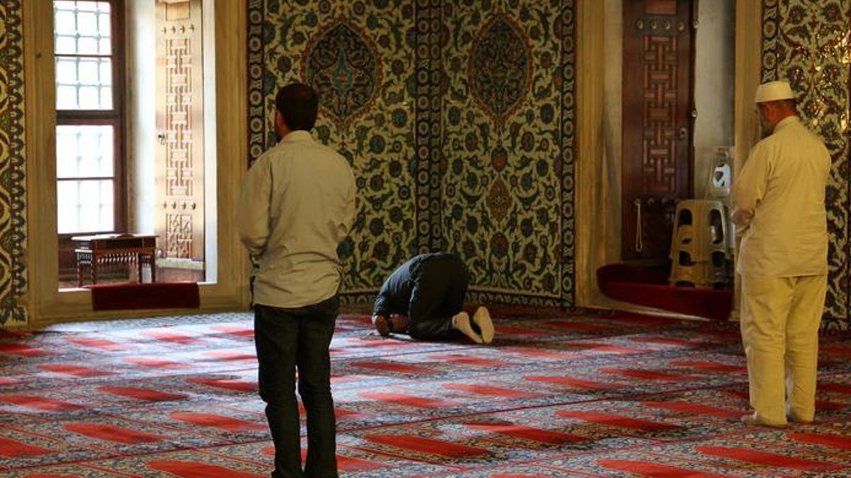 Ramazan'ın 14. günü okunacak dua! İsra Suresi 105 ve 106. ayeti anlamı ne, İsra Suresi kaçıncı cüz? İsra Suresi Türkçe ve Arapça okunuşu