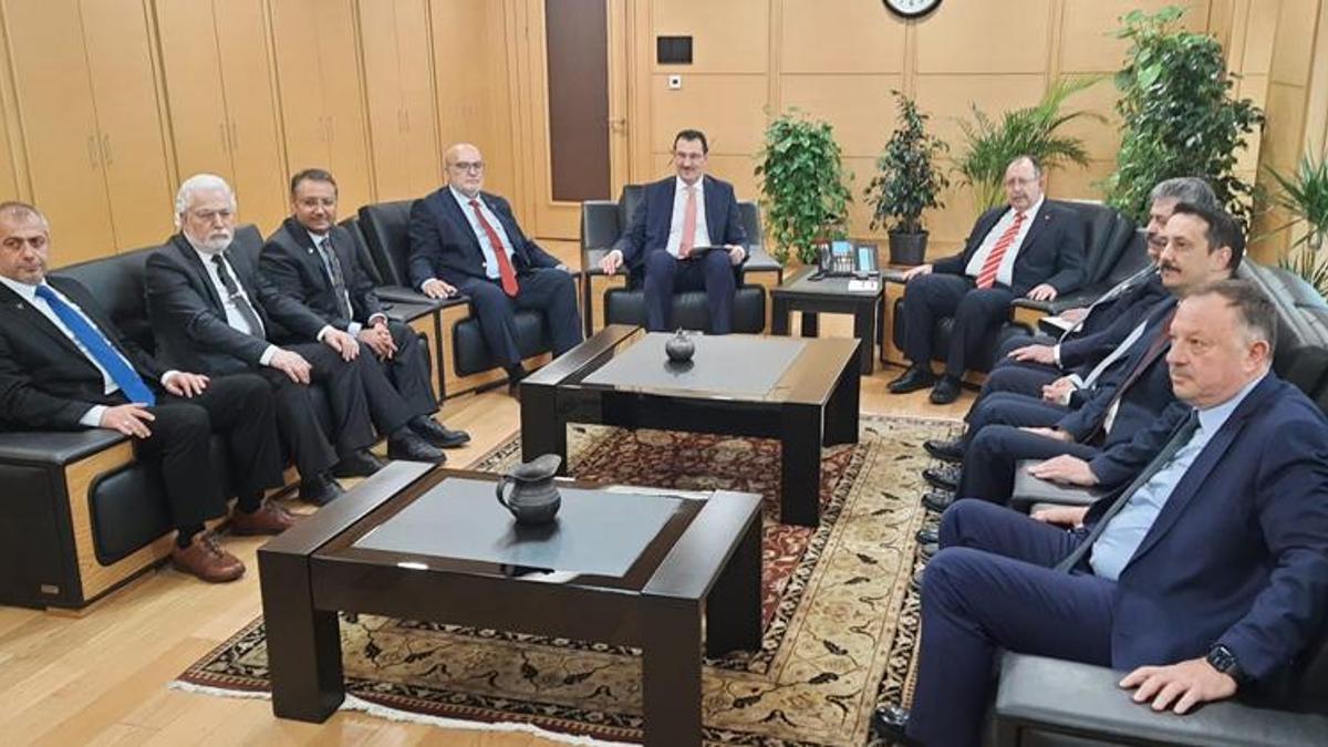 Yeniden Refah Partisi’nin katılım sağlaması ile Cumhur İttifakı'nın protokol metni YSK’ya sunuldu