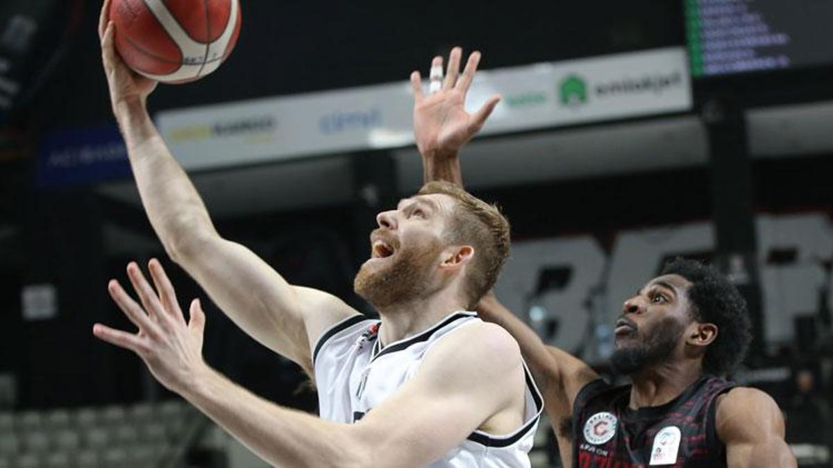 Beşiktaş Emlakjet - Gaziantep Basketbol: 107-74