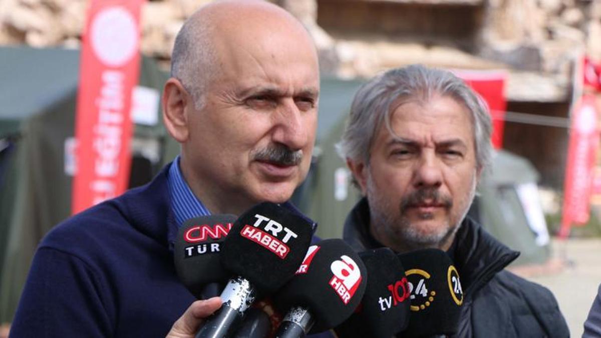 Bakan Karaismailoğlu: Eğitimin başlaması normal hayata dönüş için önemli