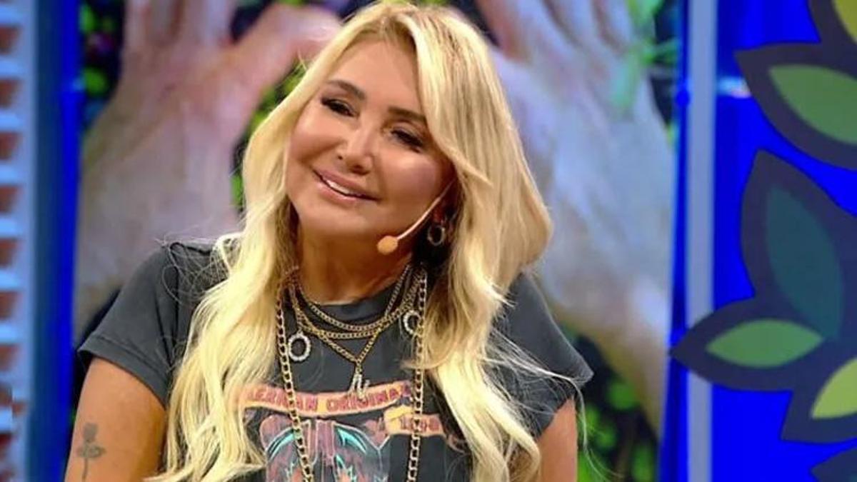 Yonca Evcimik 'Ahlaksız teklifler aldım' diyerek yaşadıklarını anlattı