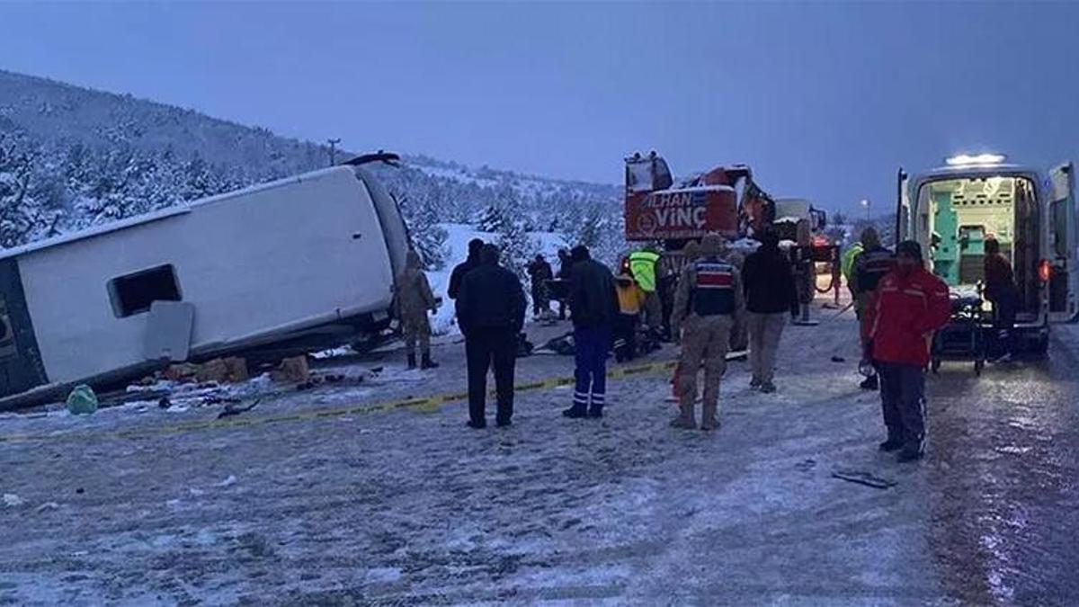 Yozgat ve Erzincan'da yolcu otobüsü kazası! 3 kişi hayatını kaybetti