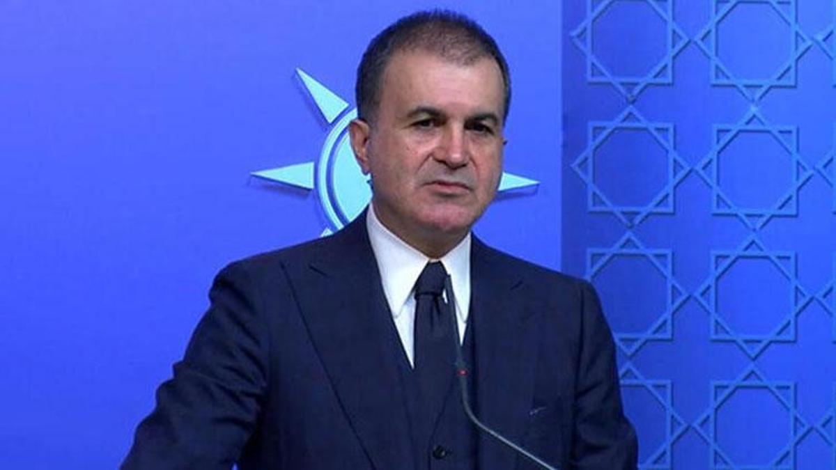 Ömer Çelik: Ersin Tatar'ın konvoyunun önünü keserek slogan atan faşistlerin tavrını lanetliyoruz
