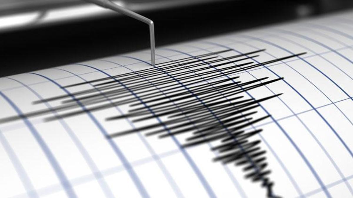 Ege Denizi'nde 4.7 büyüklüğünde deprem