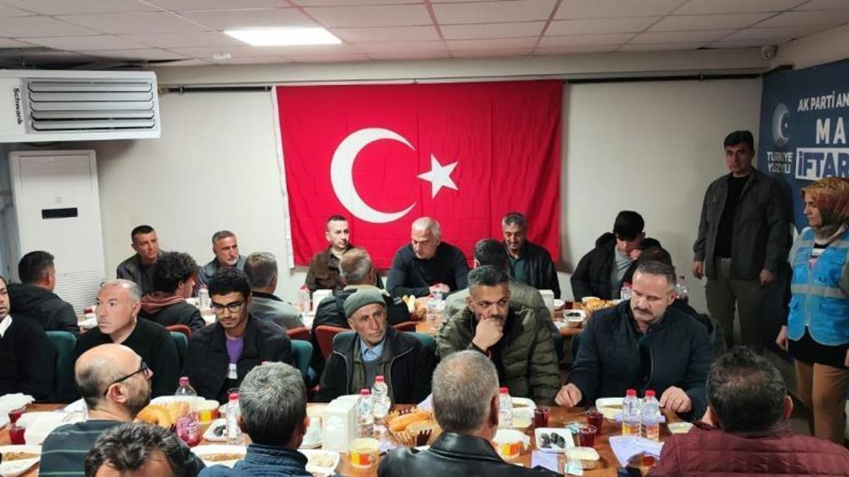 Bakan Ersoy: Kalıcı konutları 1 yılda teslim edeceğiz