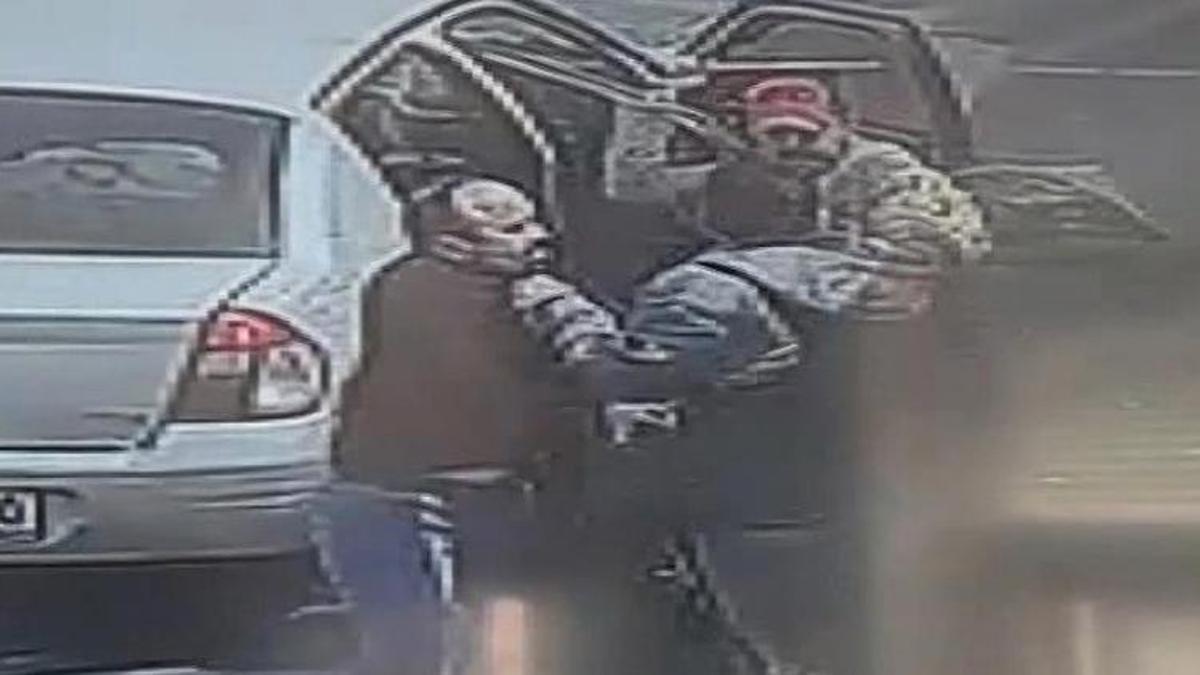 Arnavutköy'de iş arkadaşını sokak ortasında bıçakladı
