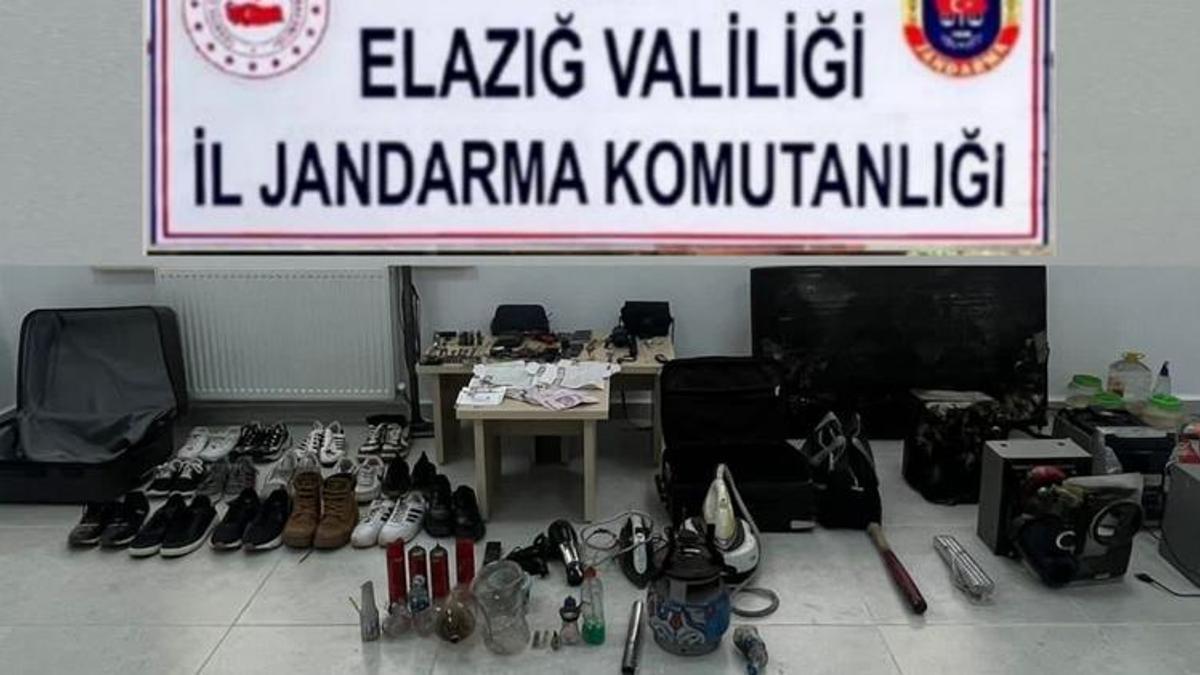 Elazığ’da hırsızlık suçundan aranan 2 şüpheli tutuklandı