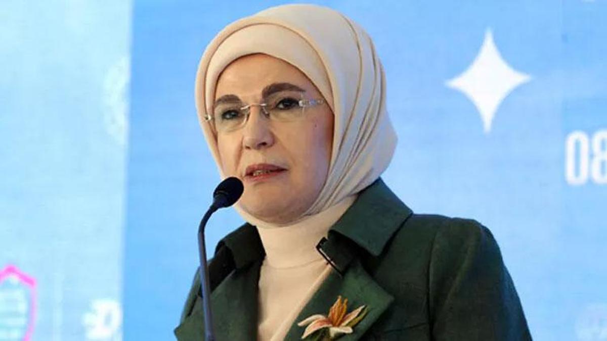 Emine Erdoğan'dan Kadir Gecesi mesajı