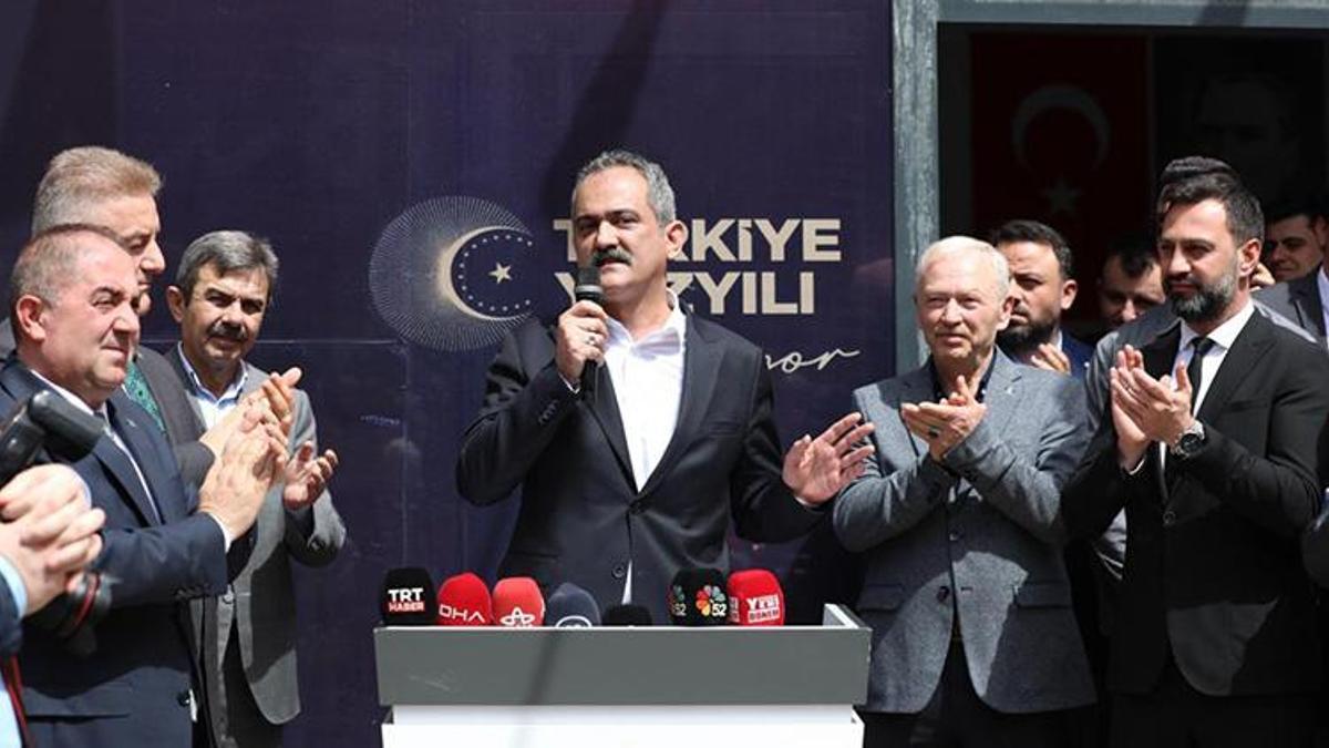 Bakan Özer: Son 20 yılın hikayesi, yerli ve milli davanın hikayesidir