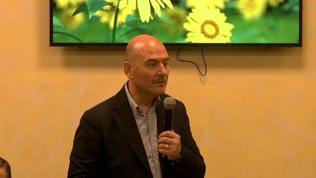 Bakan Soylu, gençlerle sahurda buluştu! 'AK Parti devrimci bir siyasi partidir'