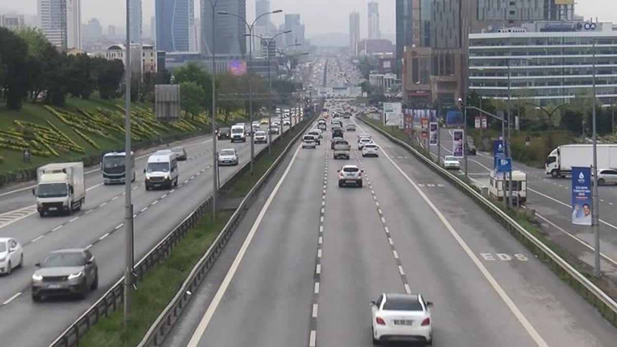 Arefe günü yollar boş kaldı! Trafik yoğunluğu yüzde 8'e düştü