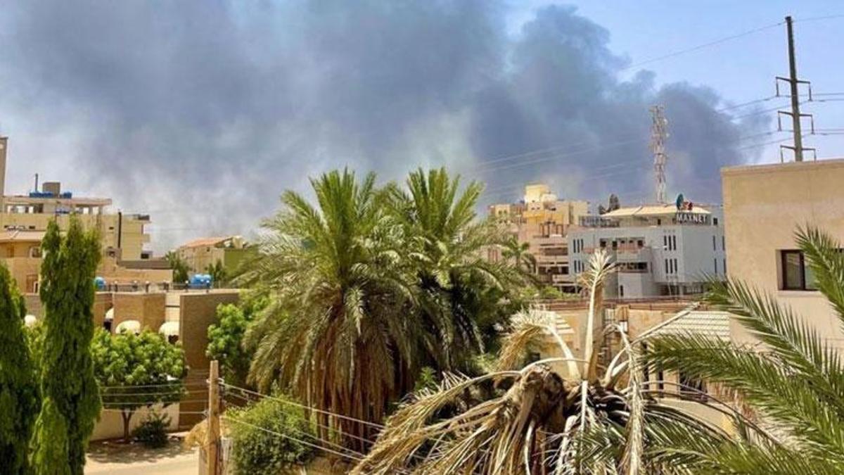 Sudan'daki Türk vatandaşları tahliye edilecek