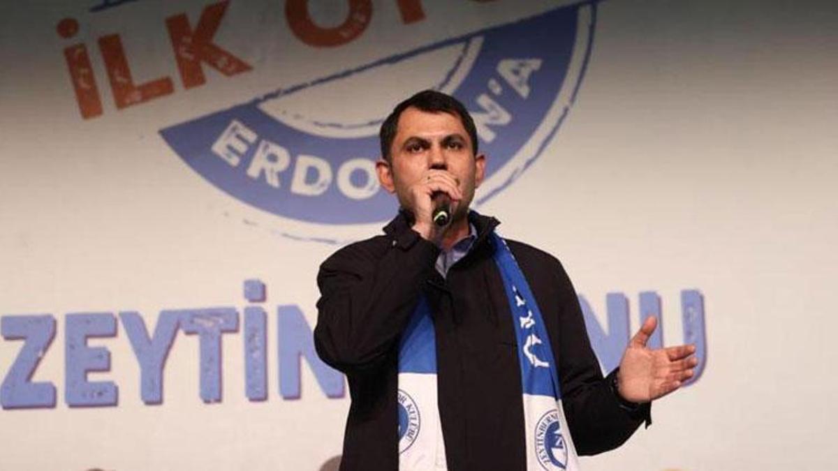 Bakan Kurum Zeytinburnu’nda gençlerle bir araya geldi
