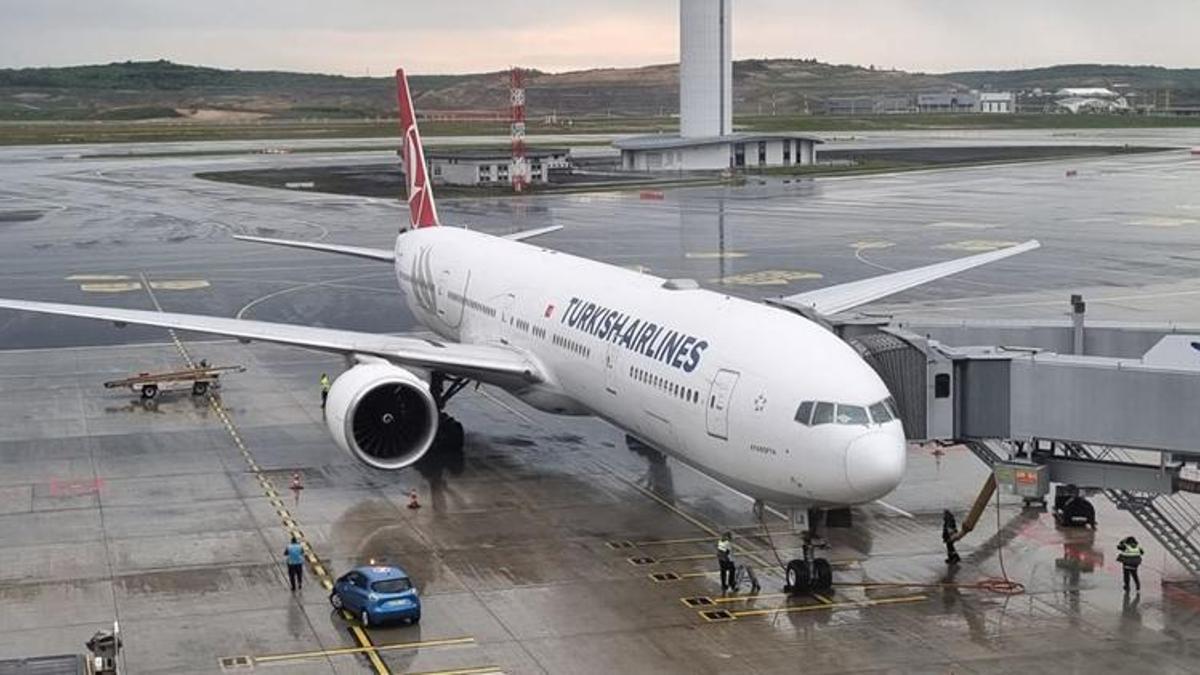 Sudan'dan tahliye edilen ikinci Türk kafilesi de İstanbul'a geldi