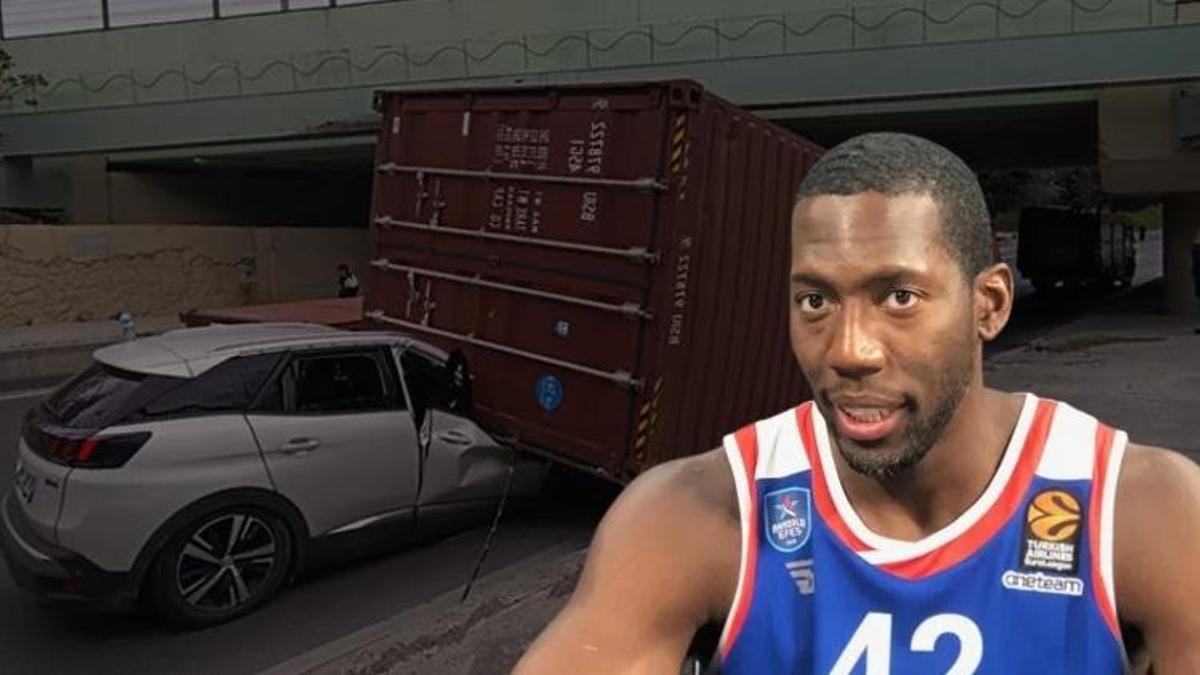Anadolu Efes'te oynayan Bryant Dunston'ın kaza geçirdi