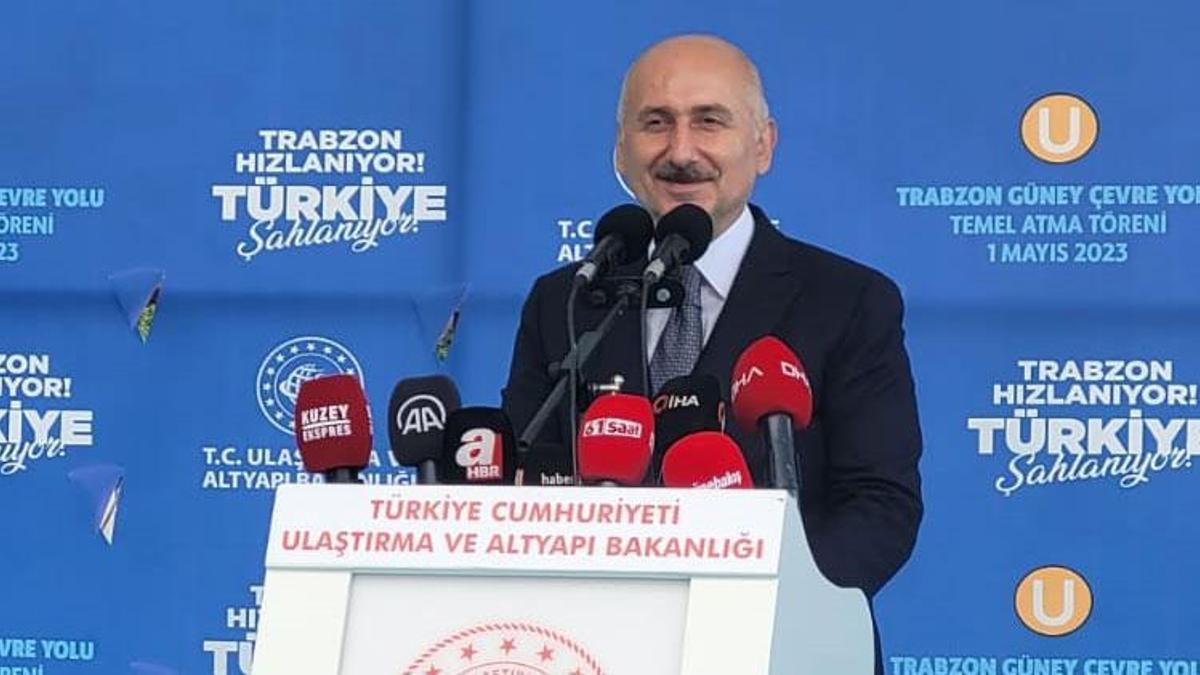 Bakan Karaismailoğlu: Ya 6'lı Masa'ya bir sekreter seçeceğiz ya bu aziz millete bir lider seçeceğiz