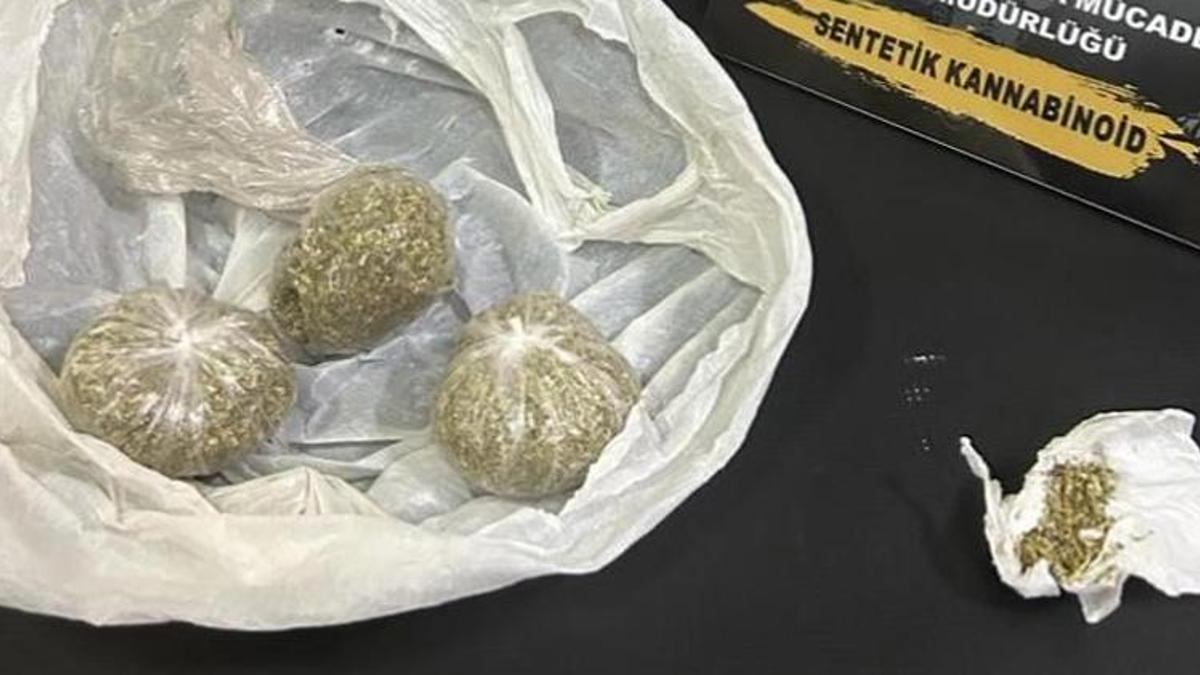 Yolcu otobüsüne uyuşturucu operasyonu! Tutuklama gerçekleşti